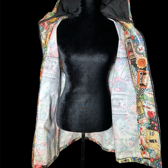 Nordic House Designs - 90's Mary Engelbreit Style - Rain Slicker - Size OSFM - Picture 6 of 10